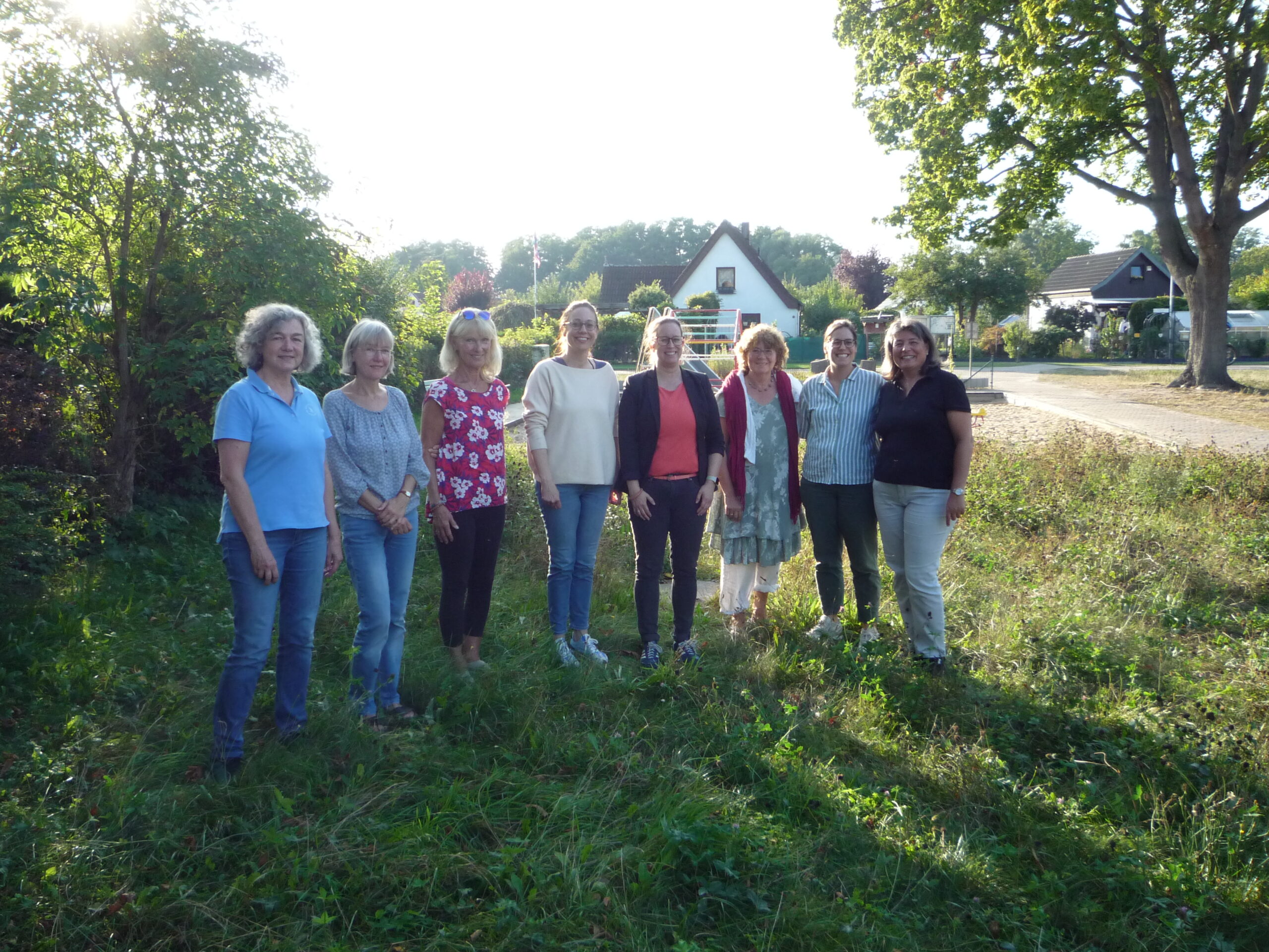 Treffen mit Unterstützern des Treffen mit Unterstützern des Amphibienschutzzauns in Heiligensees in Heiligensee (Foto: BA Reinickendorf)