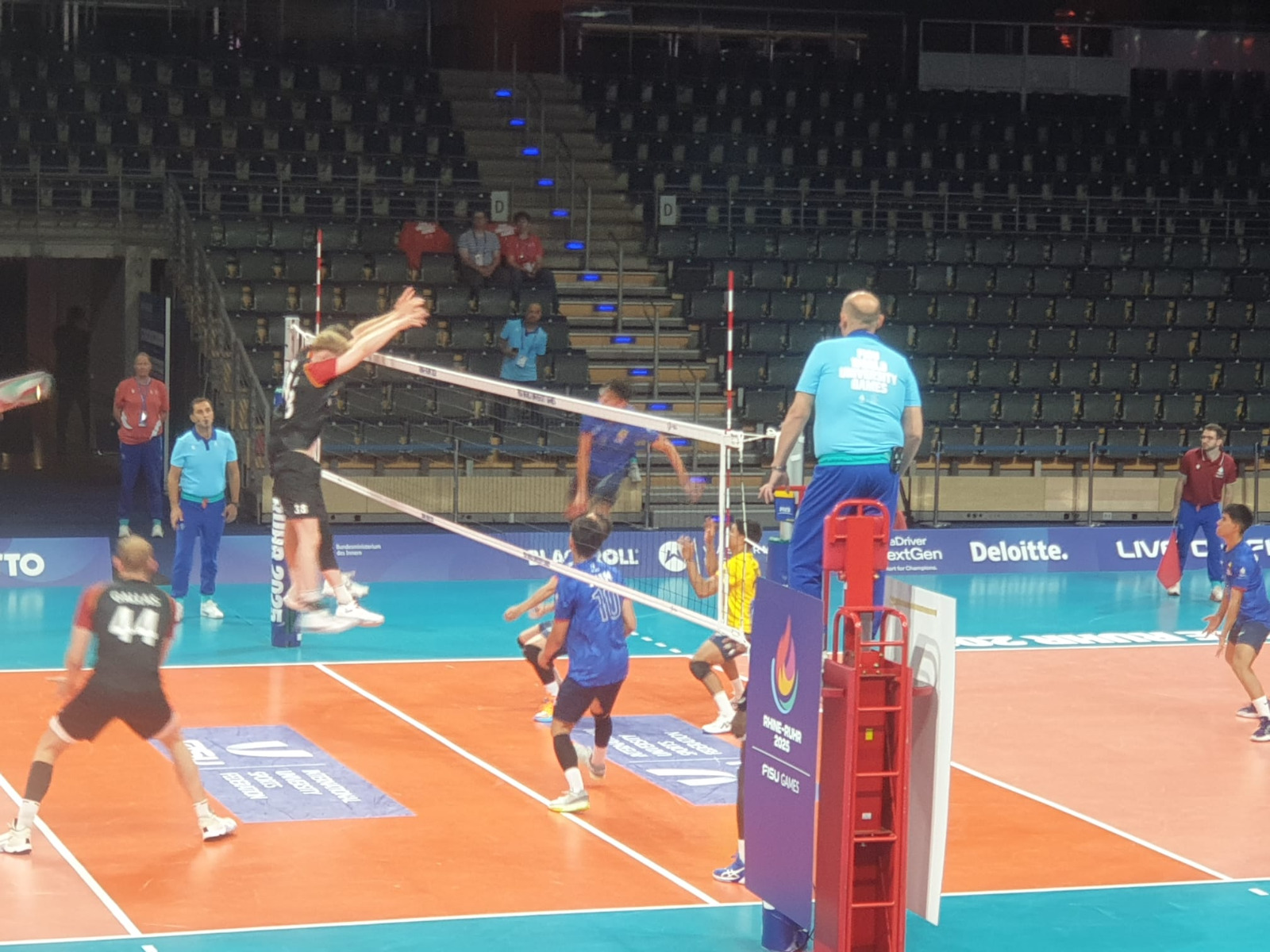Volleyballspiele im Rahmen der Rhine-Ruhr 2025 FISU World University Games