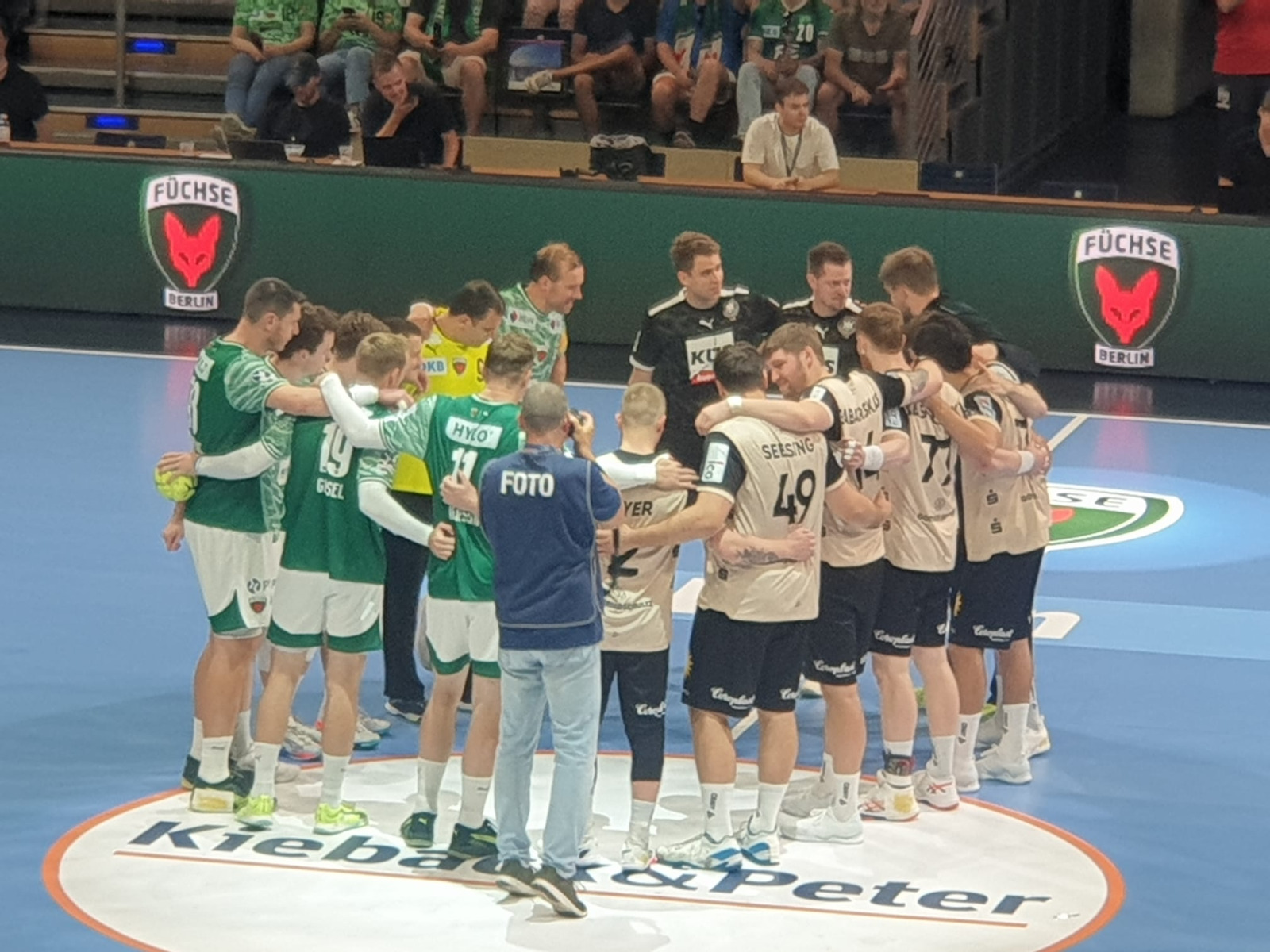 Heimsieg der Füchse Berlin zum Bundesliga-Auftakt