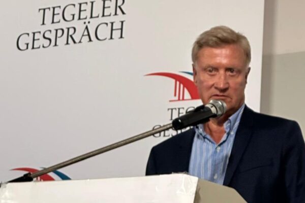 Ole von Beust Gastredner beim 82. Tegeler Gespräch