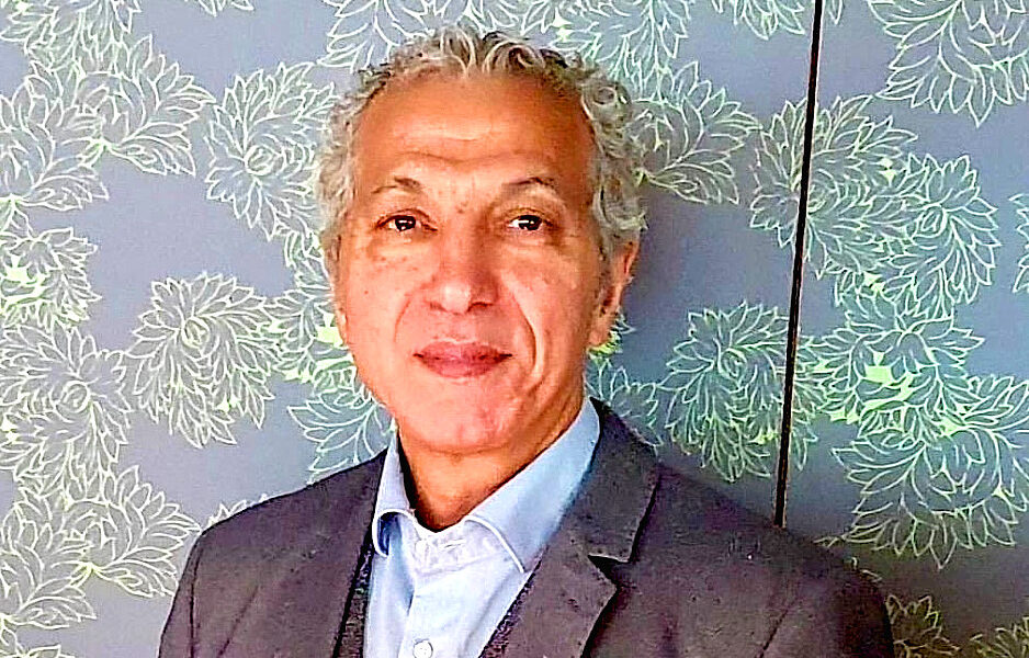 Dr. Khalil Dindarian feiert