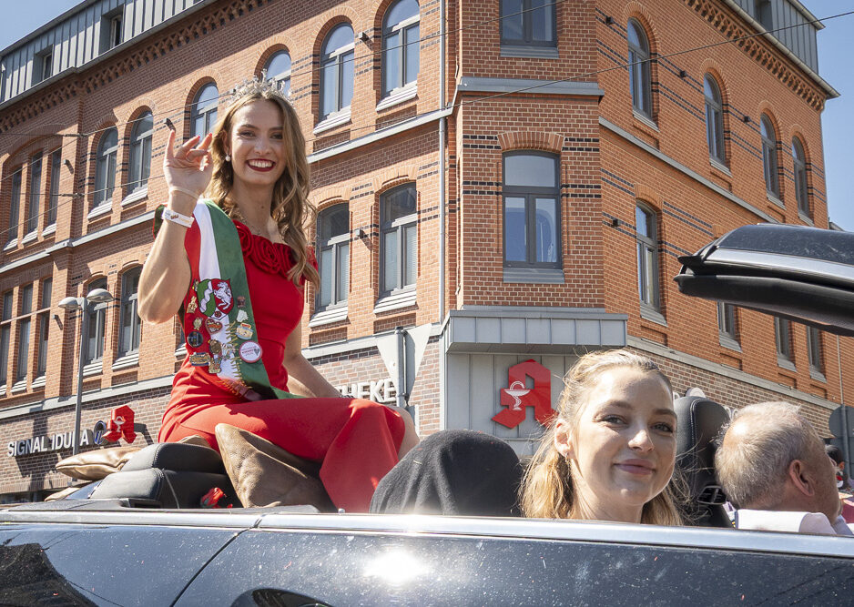 Jaquelyn I. heißt die neue Kirmeskönigin für NRW