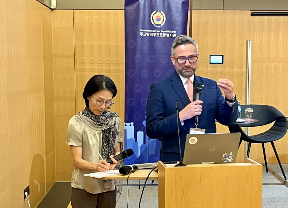 Frankfurt a.M.: Wirtschaftsgespräche im Rahmen des Deutsch-Koreanischen Forums