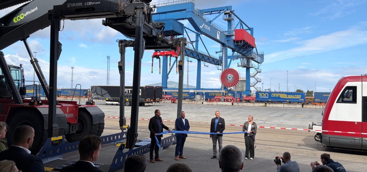 Feierliche Inbetriebnahme des ausgebauten KV-Terminals im Überseehafen Rostock