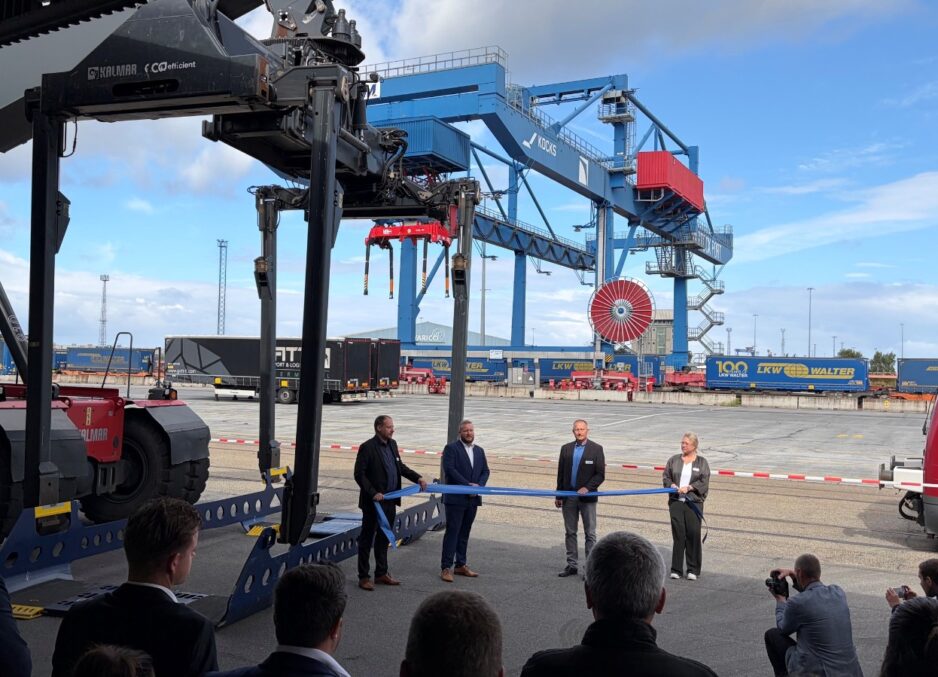 Feierliche Inbetriebnahme des ausgebauten KV-Terminals im Überseehafen Rostock