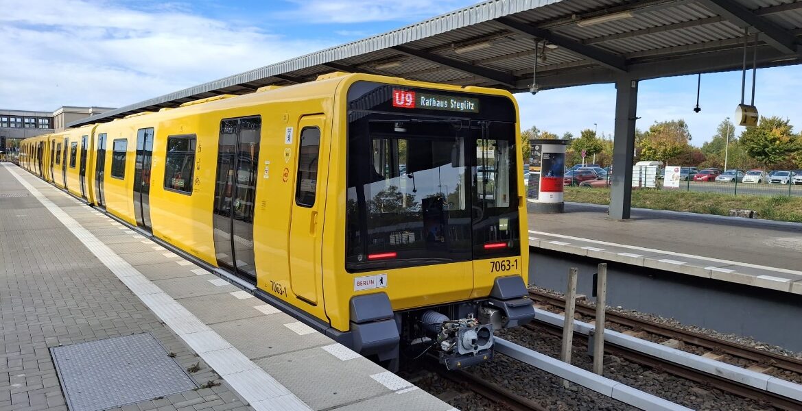 U-Bahn: Neuwagen starten auf der U9