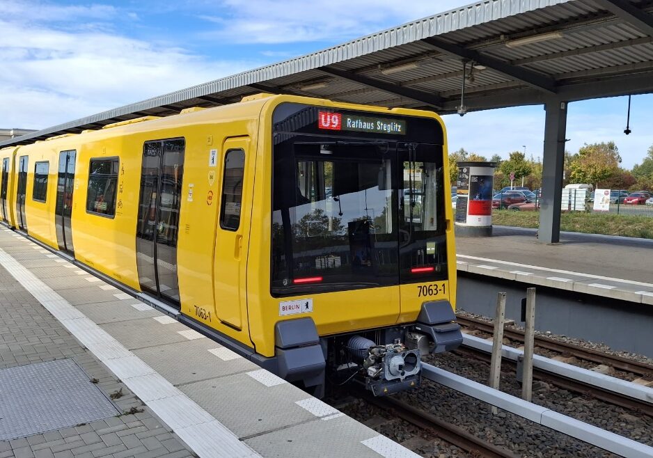 U-Bahn: Neuwagen starten auf der U9